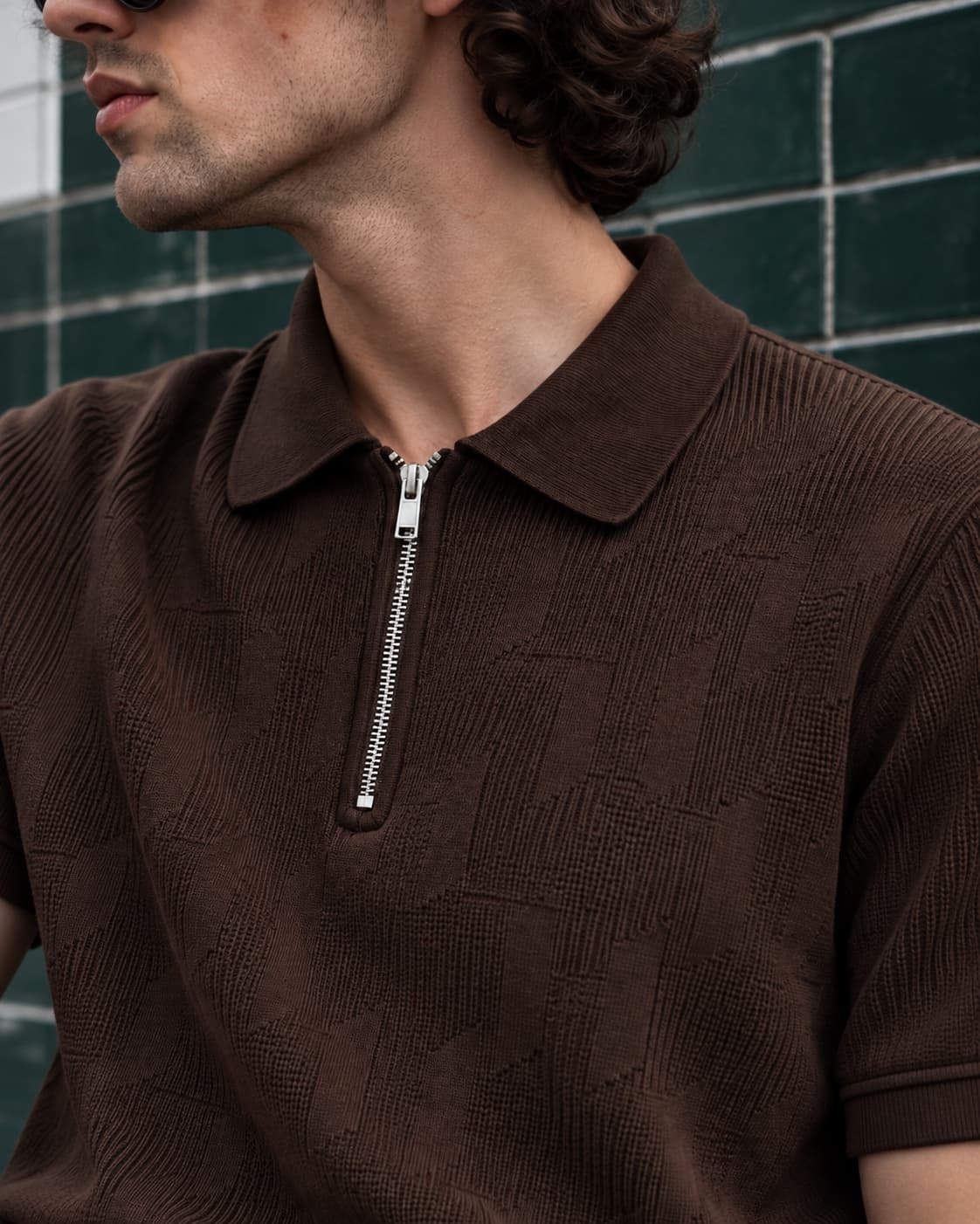 Close-up of the zip collar and the knit